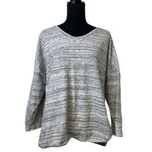 #322 SUNDAY  Plus Size Stretch Pullover Top